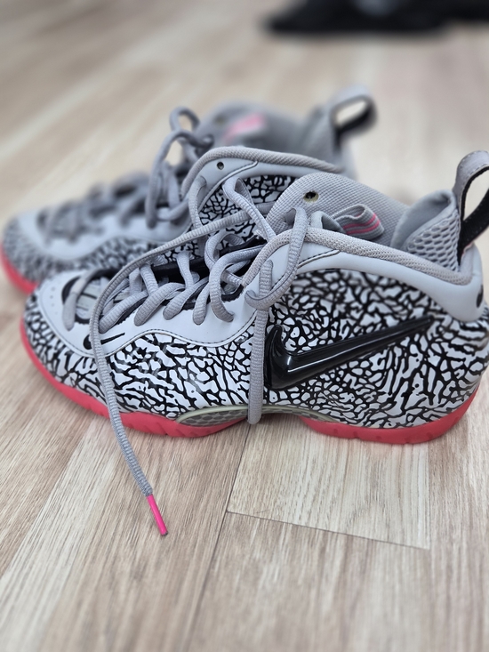 Nike Shoes - Womens 9 Or Kids 7 Grey and Pink Elephant Print Sneakers - Nike